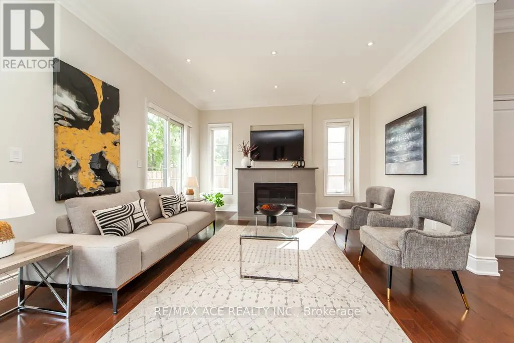 11 ASHDEAN DRIVE