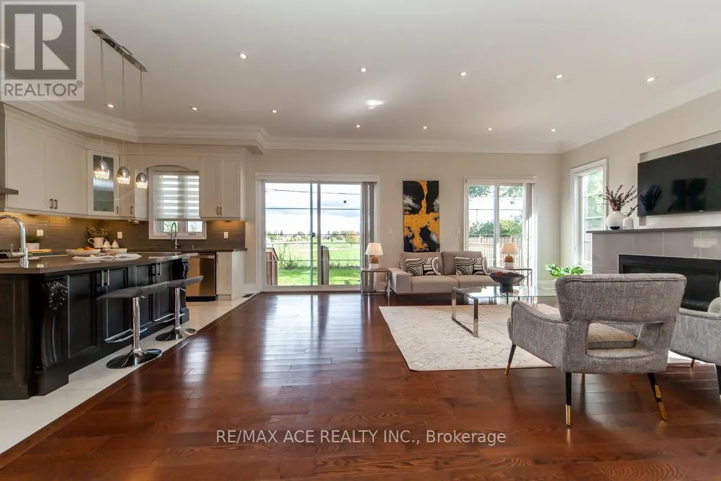 11 ASHDEAN DRIVE