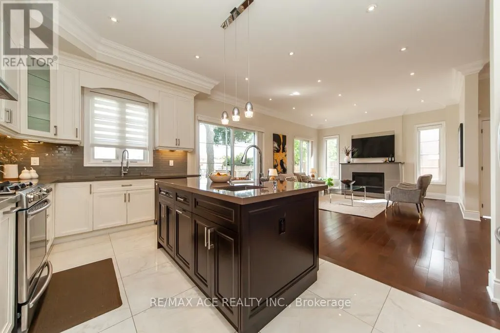 11 ASHDEAN DRIVE