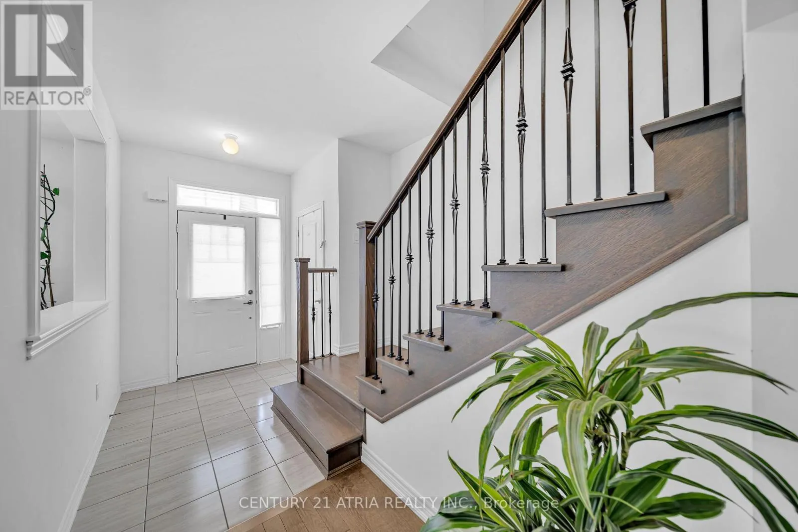 153 CORONATION ROAD