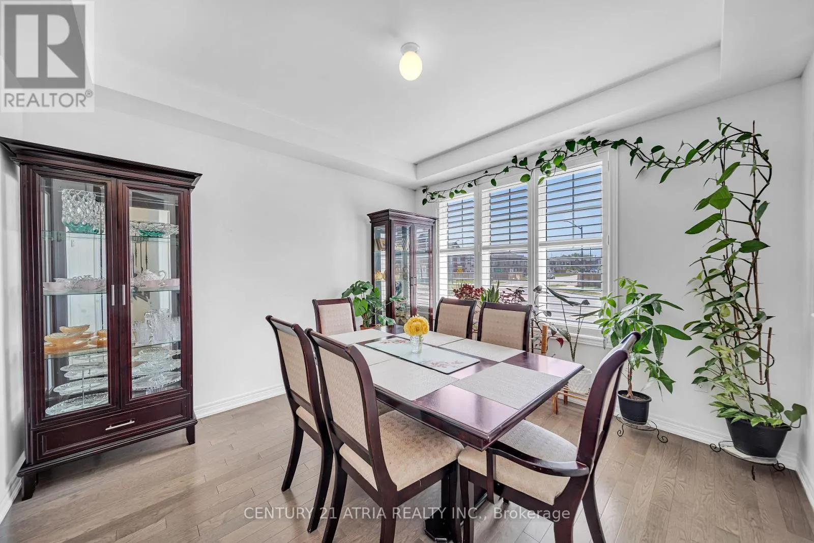 153 CORONATION ROAD
