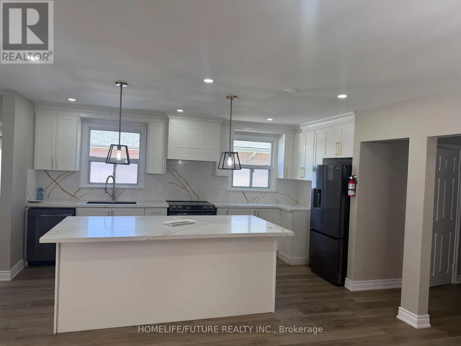 MAIN - 21 MELCHIOR DRIVE