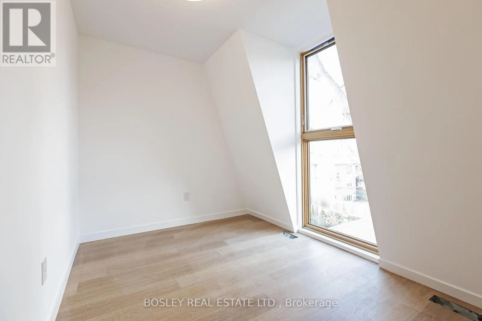 12A SWANWICK AVENUE