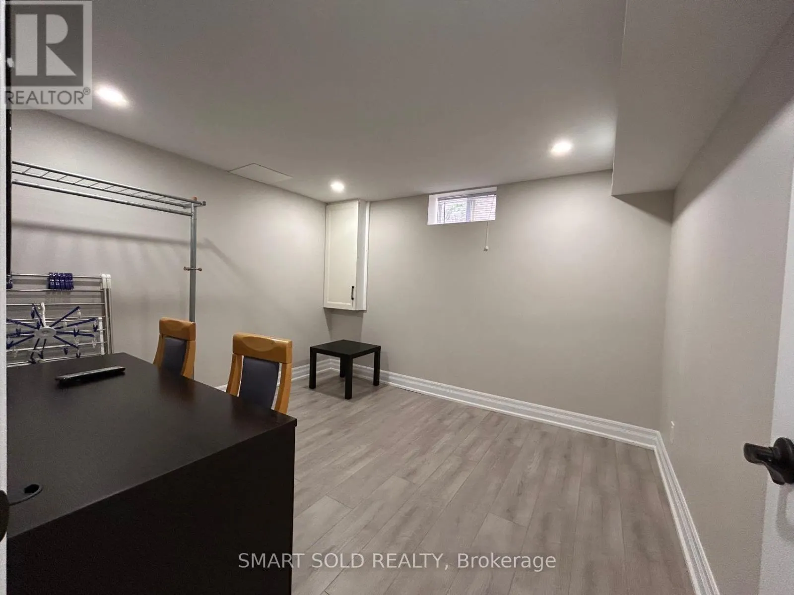 BSMT - 92 RADWELL CRESCENT