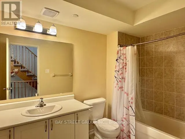 2653 EAGLESHAM PATH