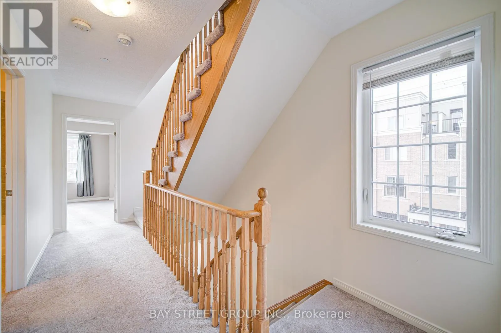 2653 EAGLESHAM PATH