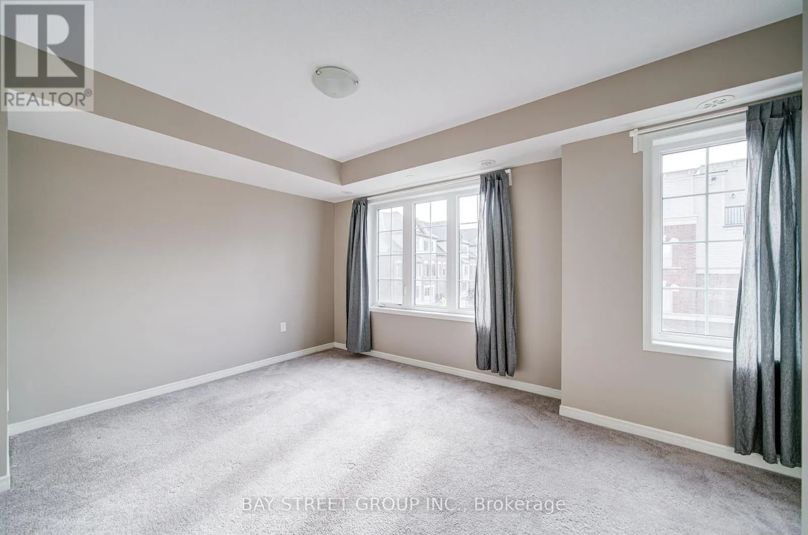 2653 EAGLESHAM PATH