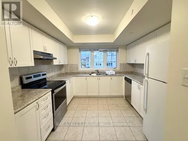 2653 EAGLESHAM PATH