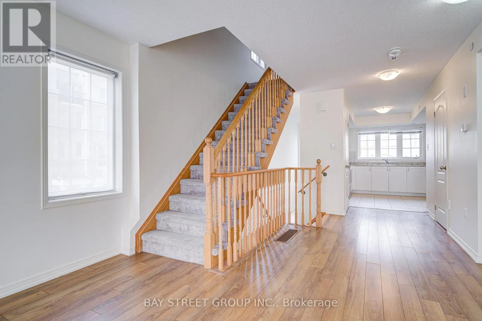 2653 EAGLESHAM PATH