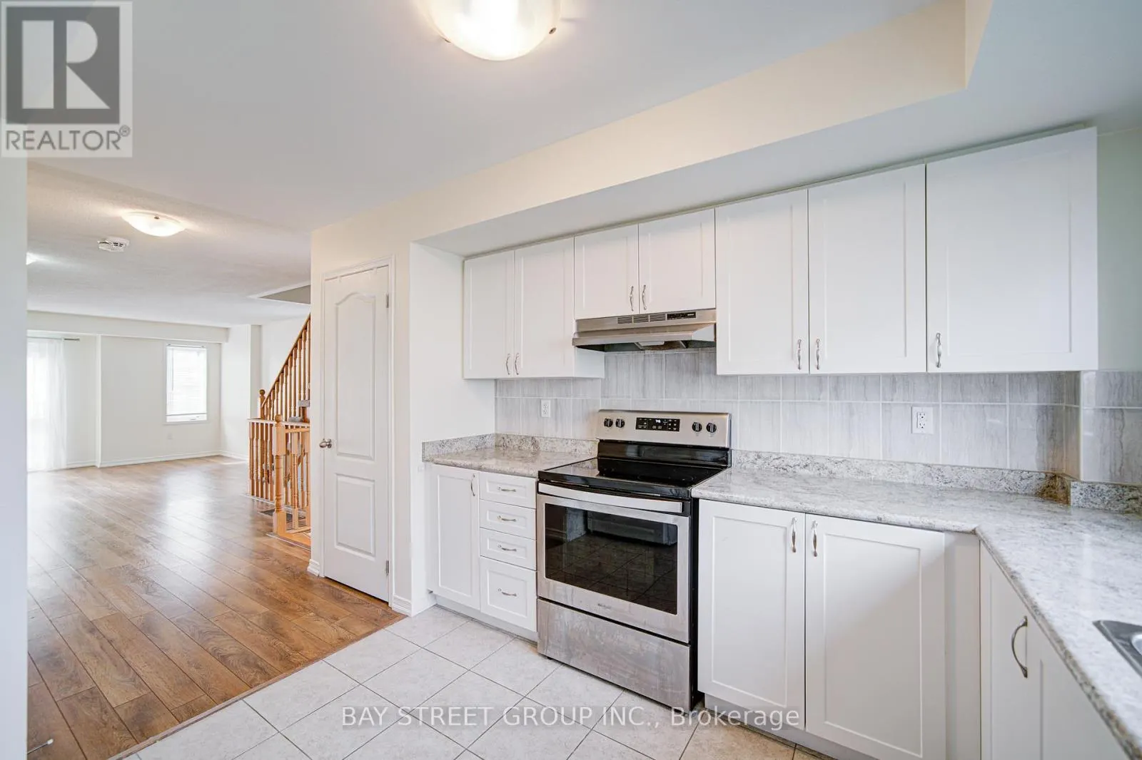 2653 EAGLESHAM PATH