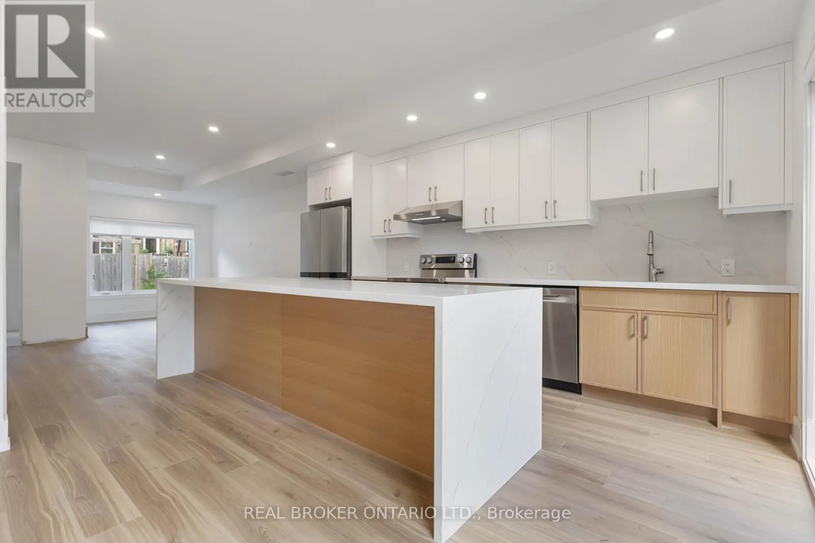 UNIT L - 72 JONES AVENUE