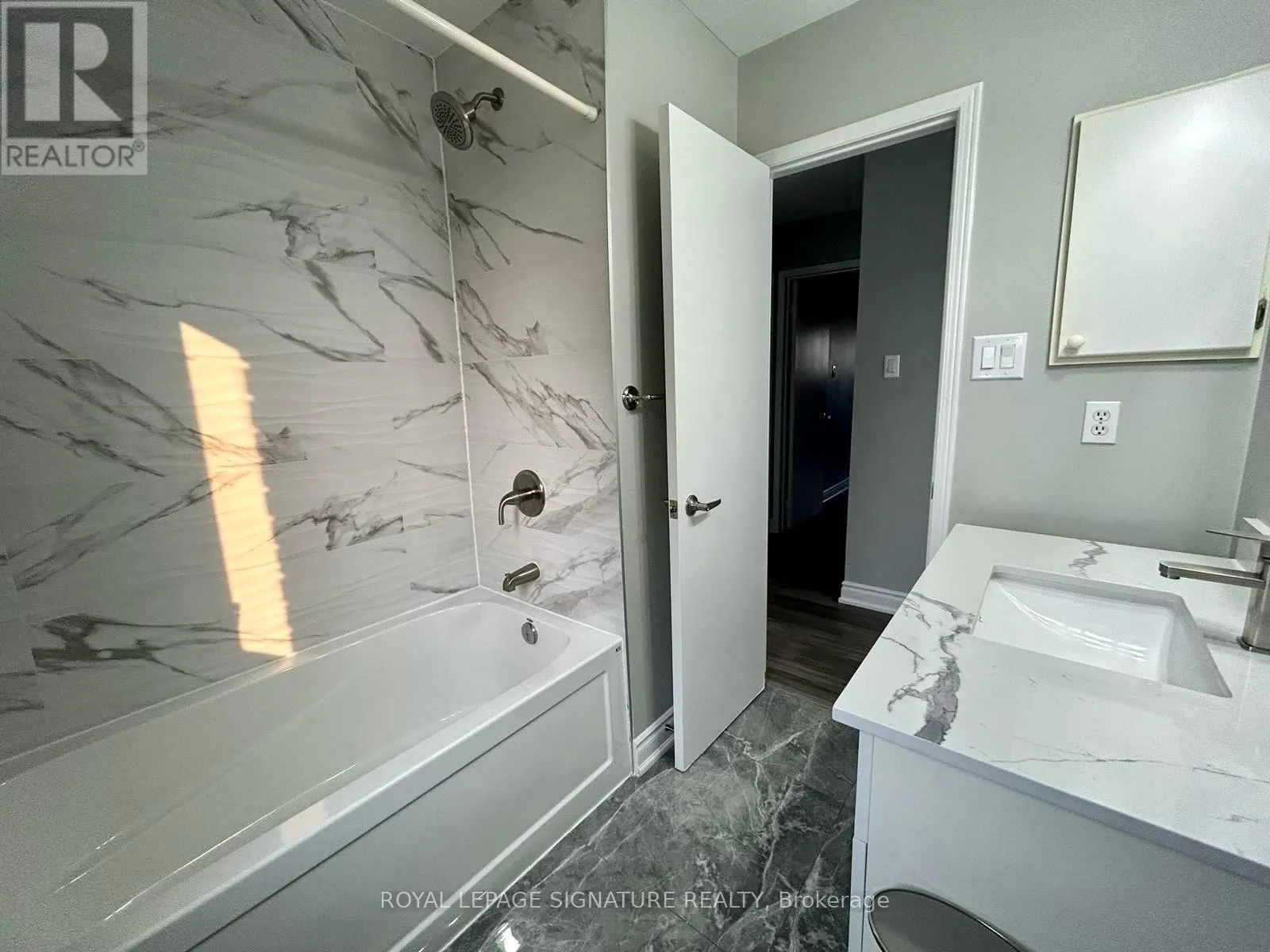 1176 BEAVER VALLEY CRESCENT