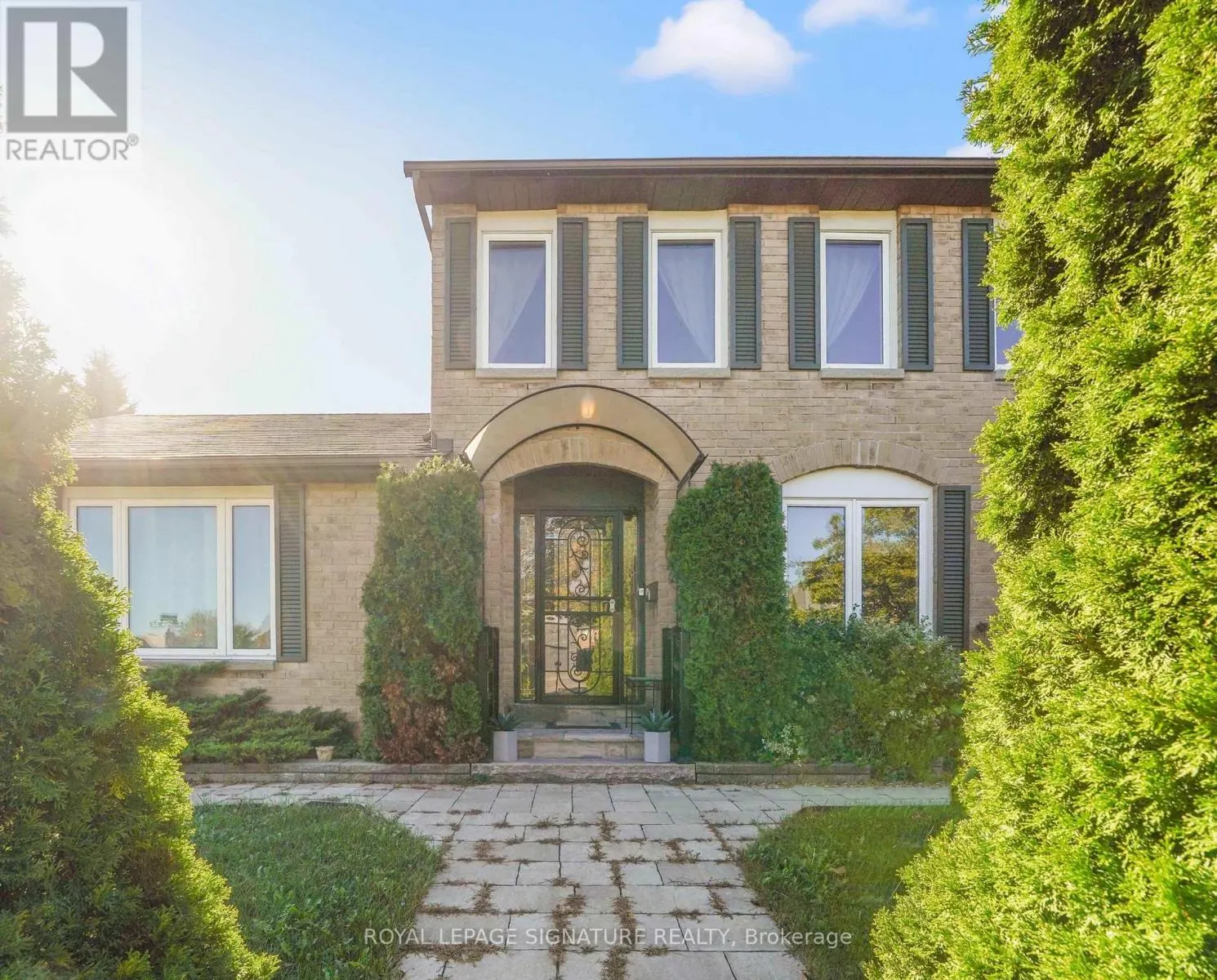 1556 AMBERLEA ROAD