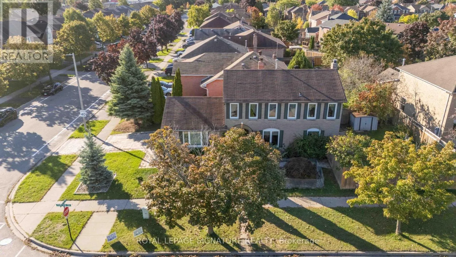 1556 AMBERLEA ROAD