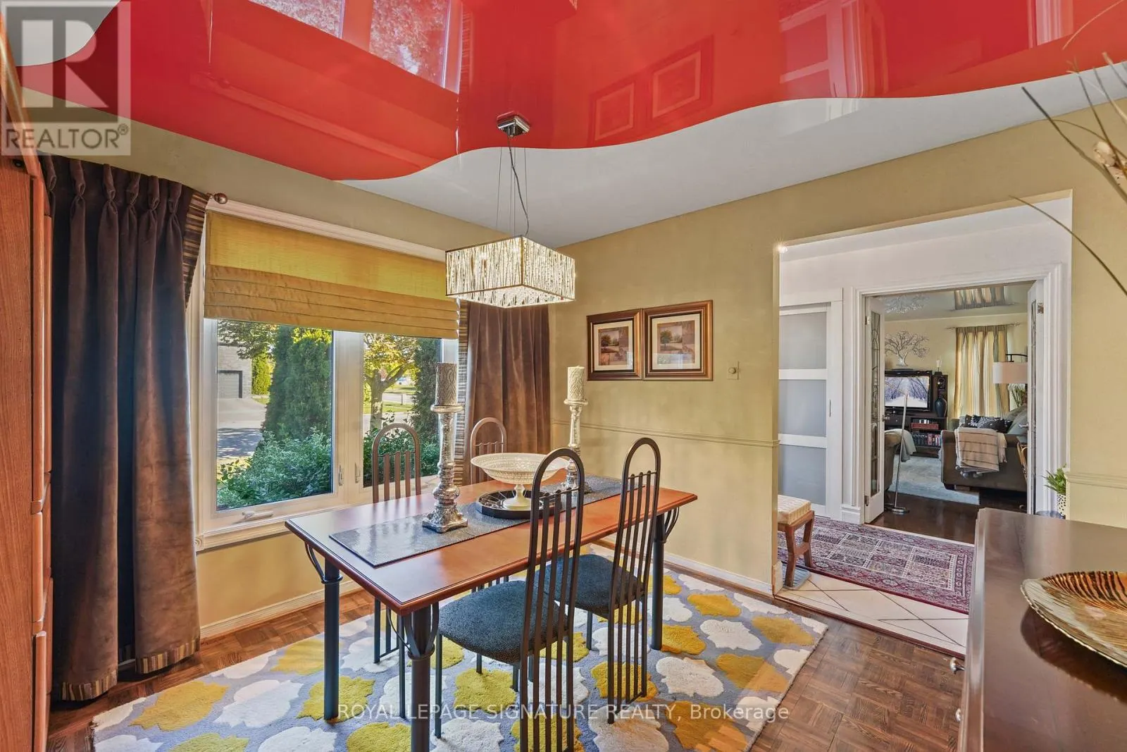 1556 AMBERLEA ROAD