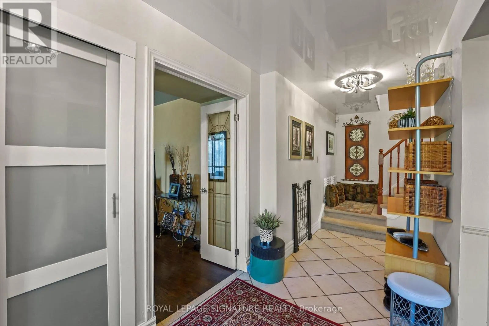 1556 AMBERLEA ROAD