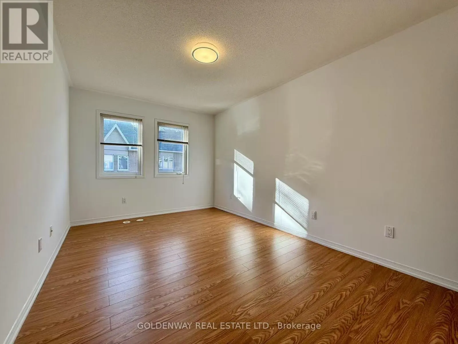 1210 - 29 ROSEBANK DRIVE