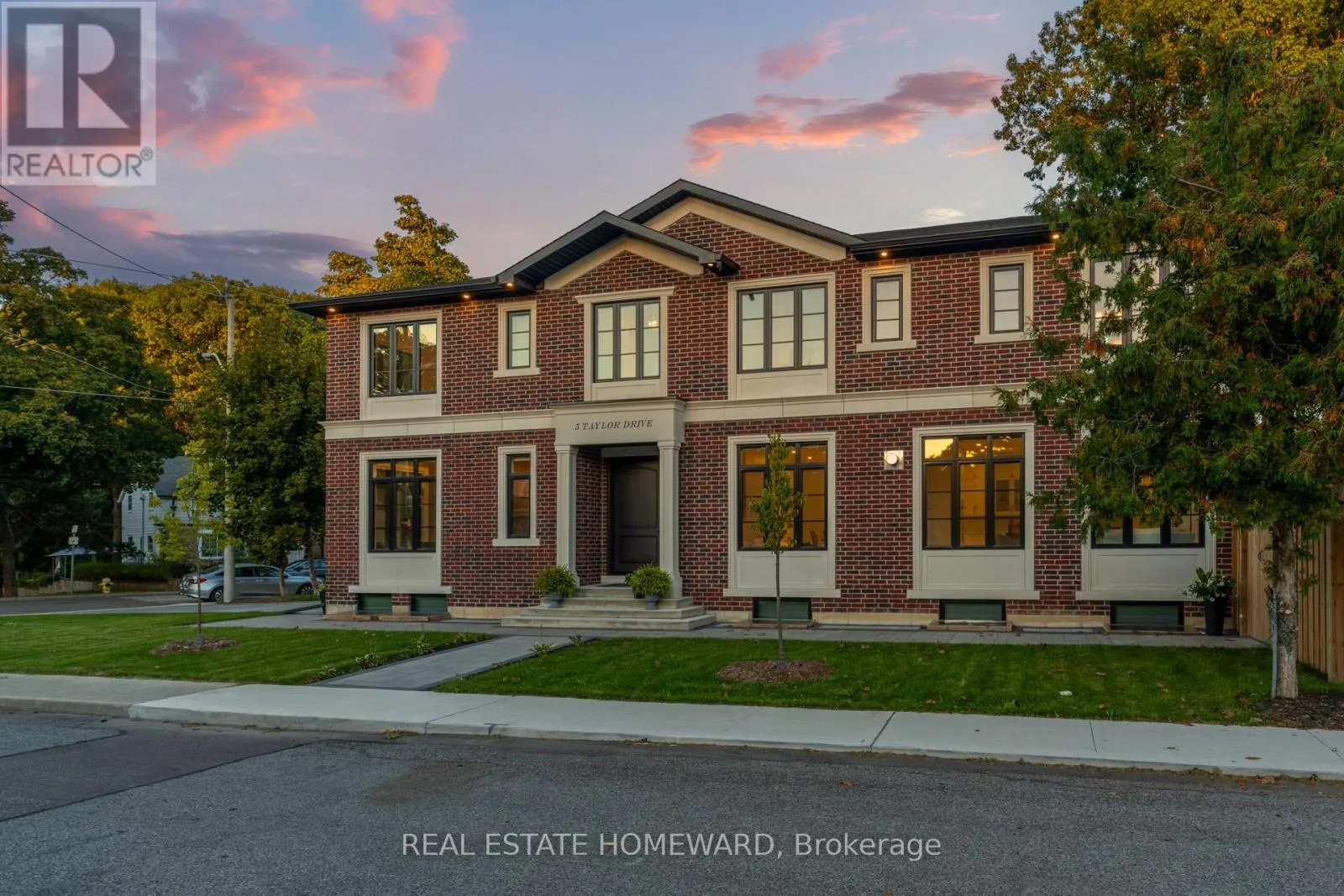 5 TAYLOR DRIVE