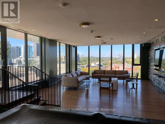 1101 - 15 BASEBALL PLACE NE