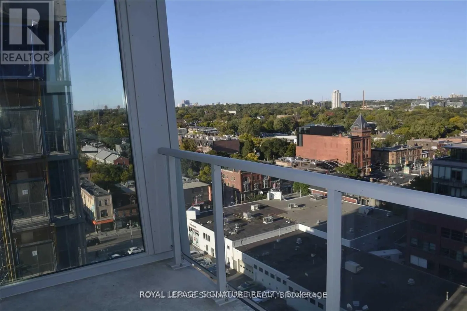 1101 - 15 BASEBALL PLACE NE