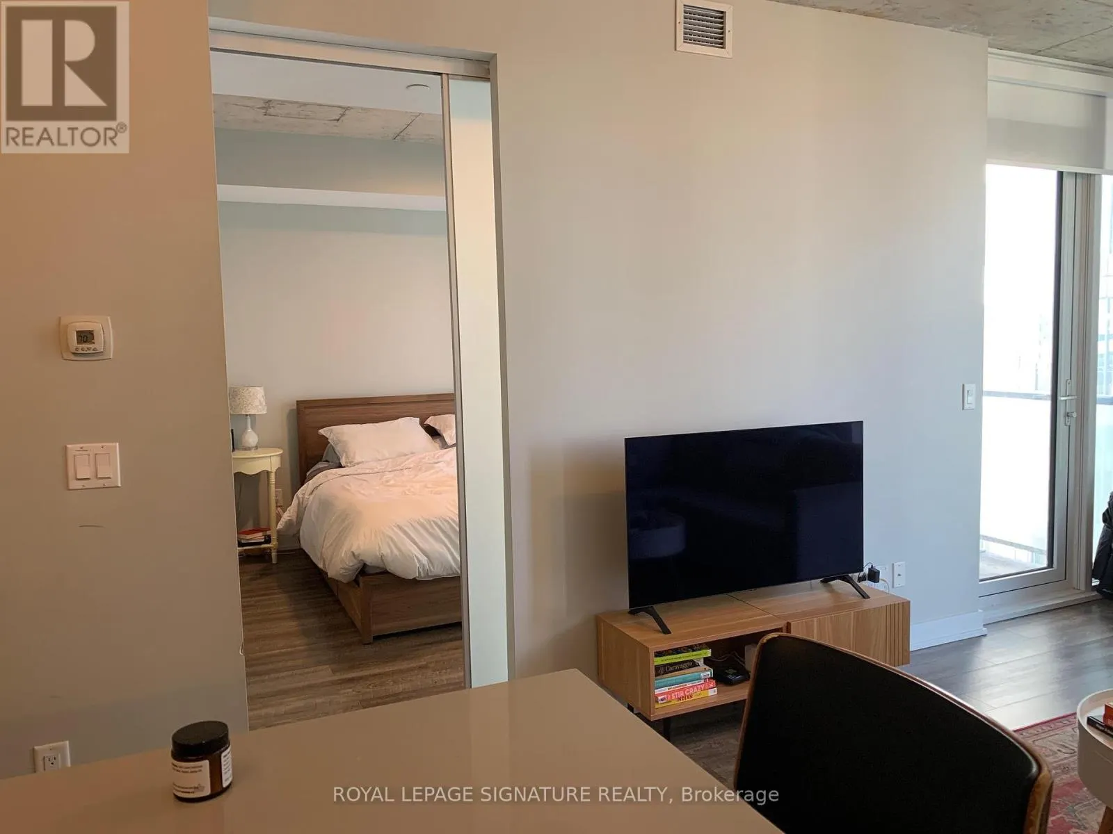 1101 - 15 BASEBALL PLACE NE