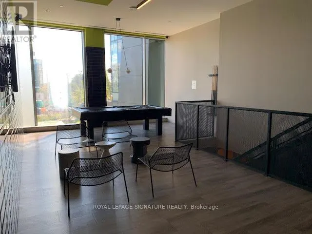 1101 - 15 BASEBALL PLACE NE