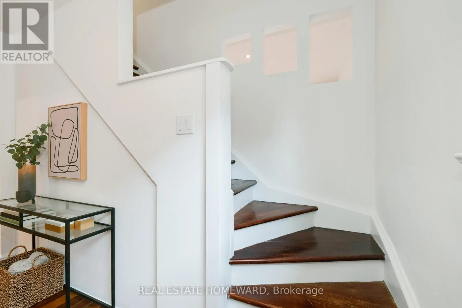 10 NORLONG BOULEVARD