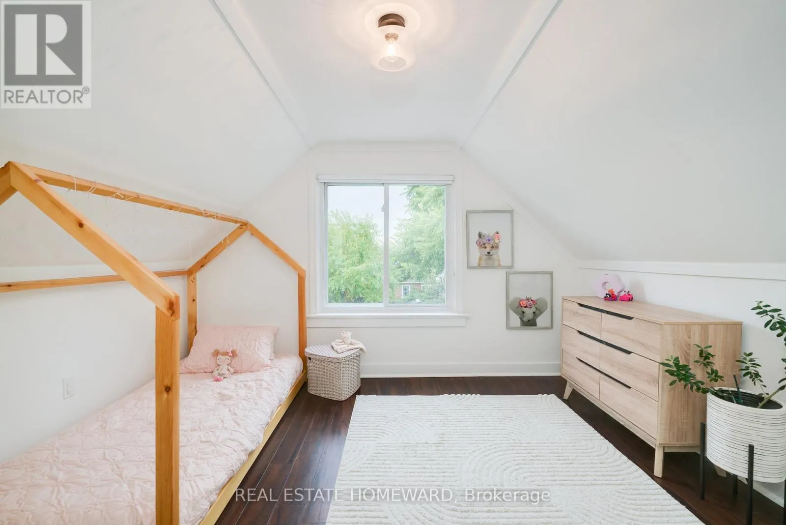 10 NORLONG BOULEVARD