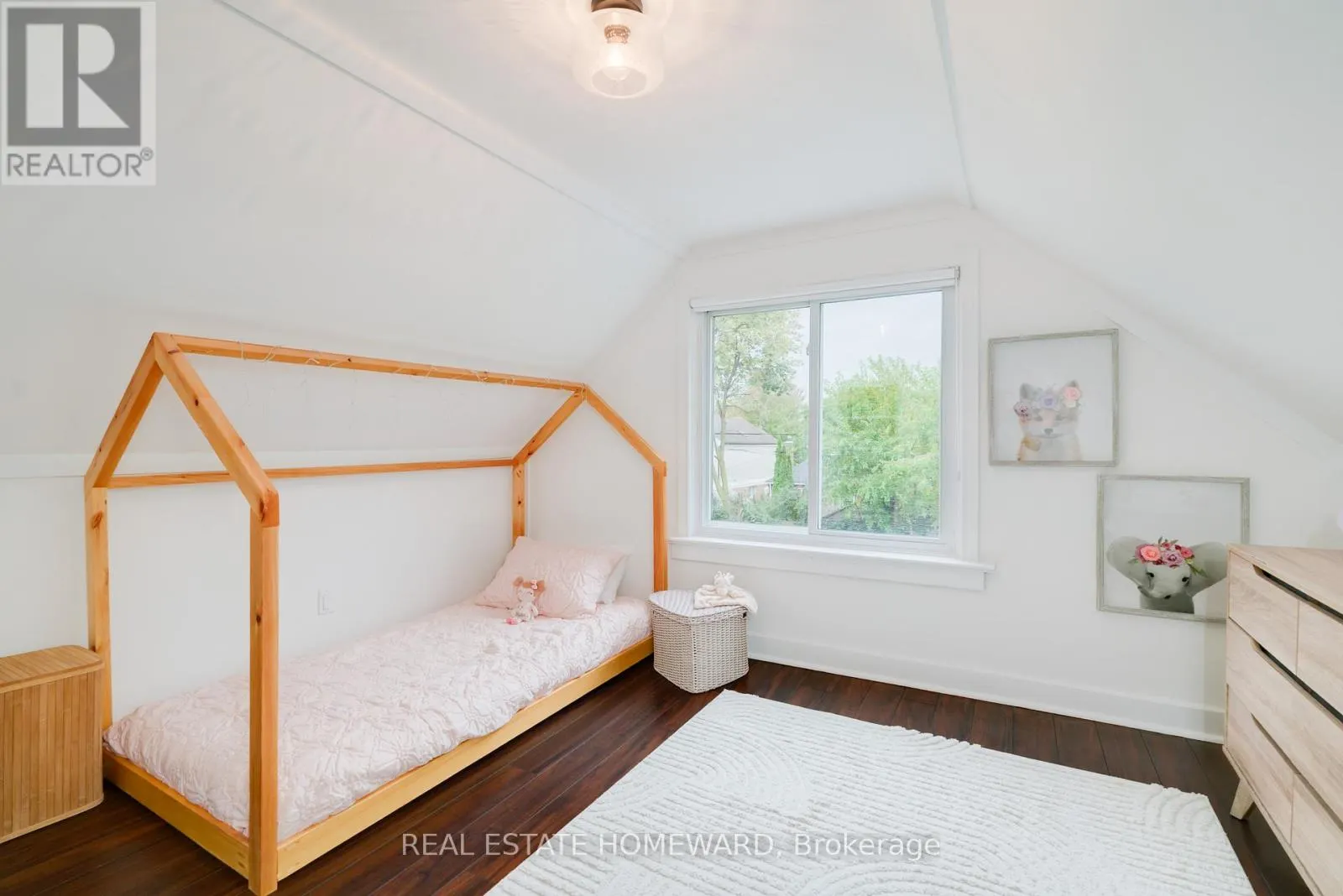 10 NORLONG BOULEVARD