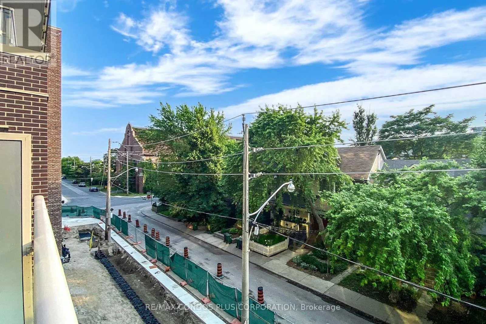 305 - 150 LOGAN AVENUE