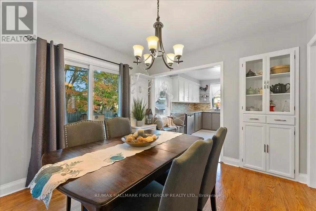 8 CONCESSION STREET E