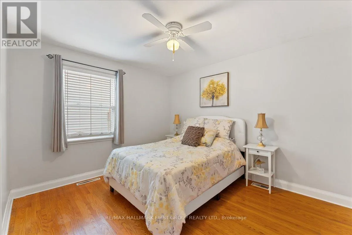 8 CONCESSION STREET E