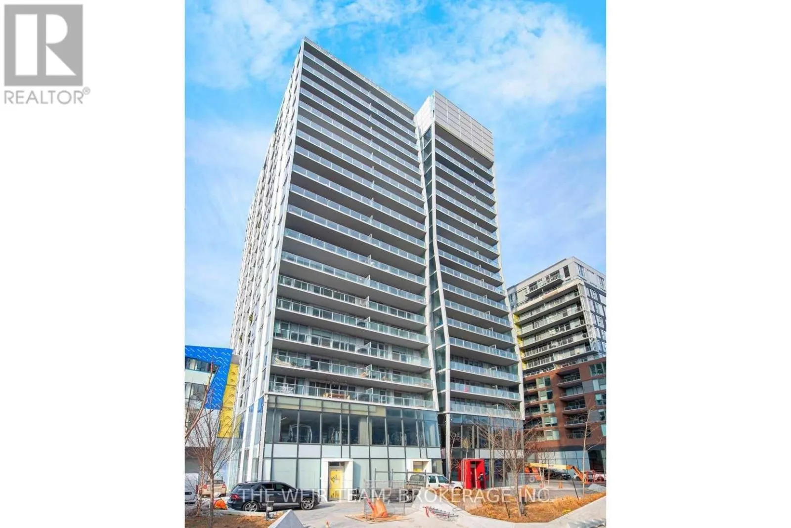 615 - 15 BASEBALL PLACE