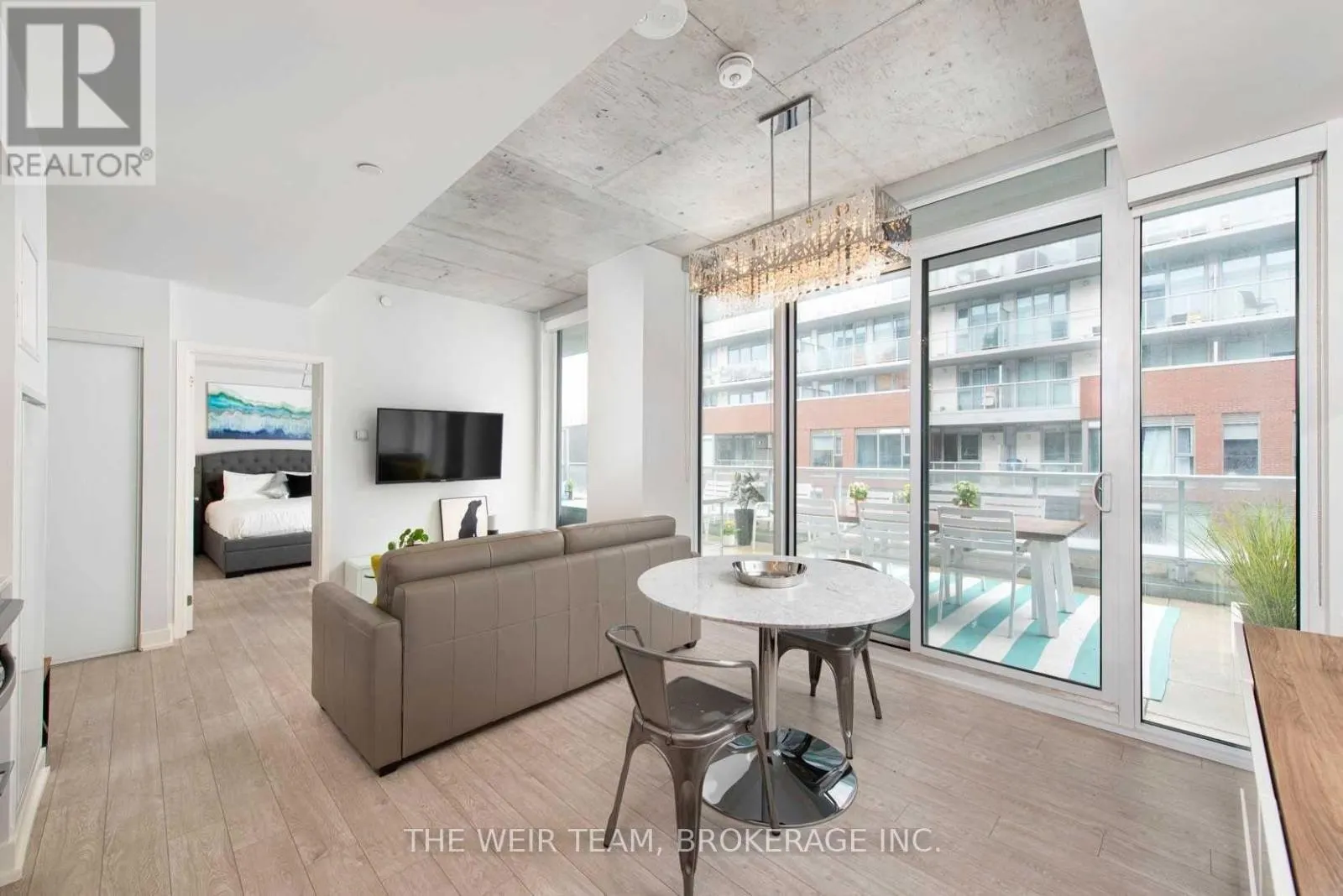615 - 15 BASEBALL PLACE