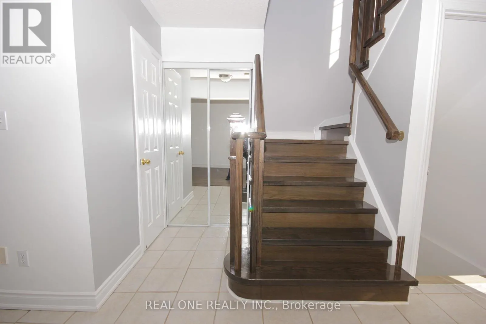 1145 TIMBERLAND CRESCENT