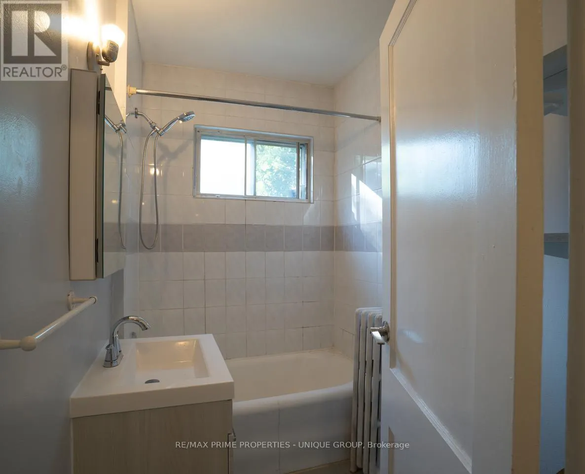 1 BONFIELD AVENUE