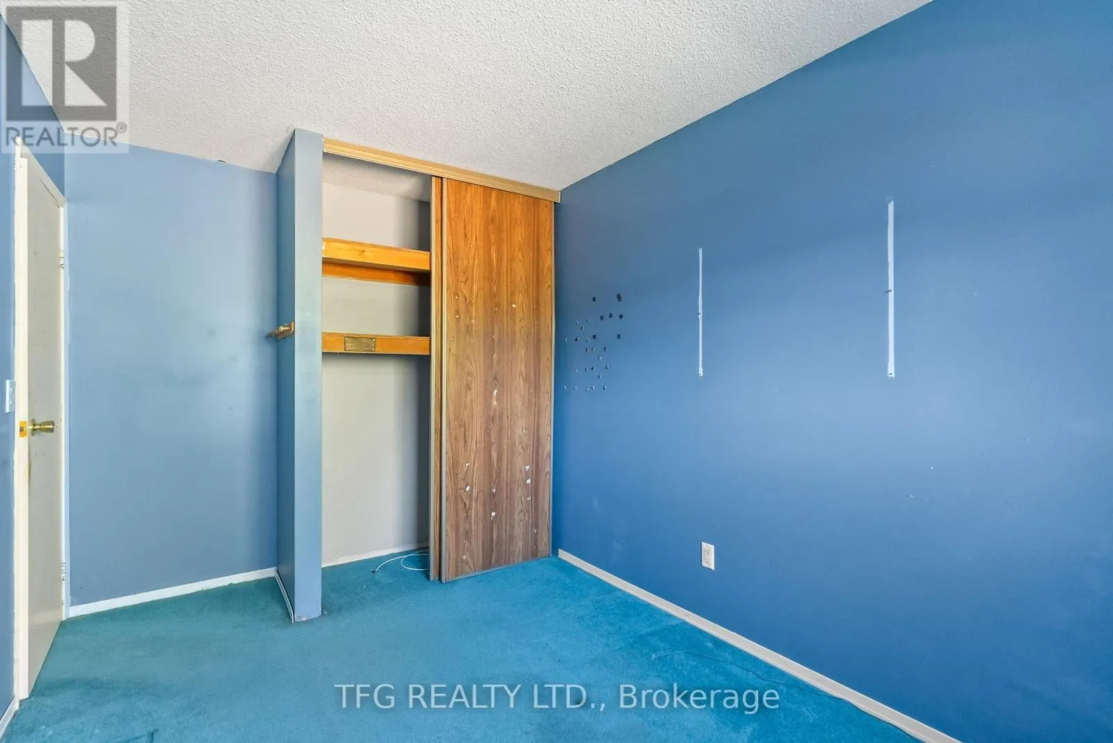 388 POMPANO COURT