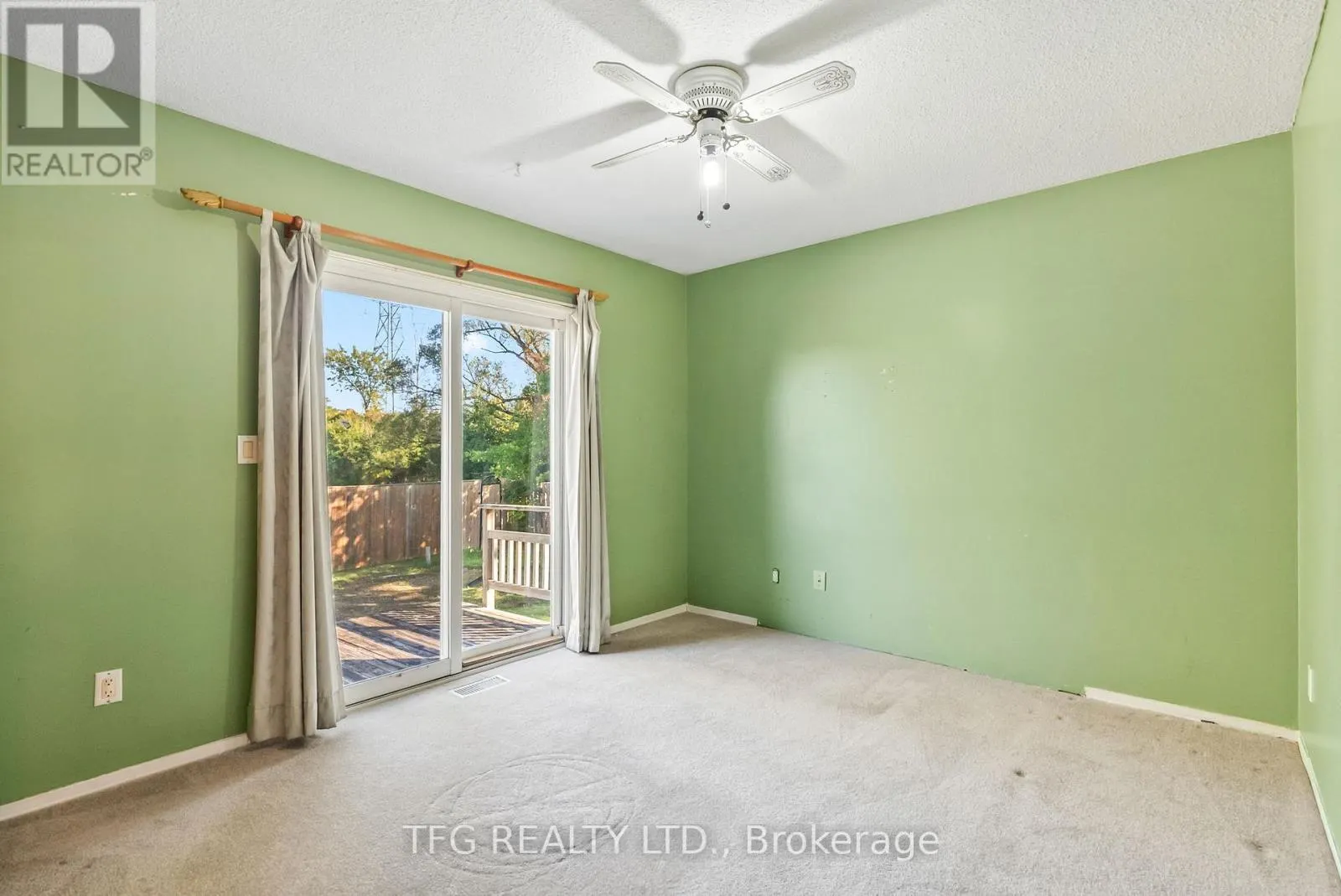 388 POMPANO COURT