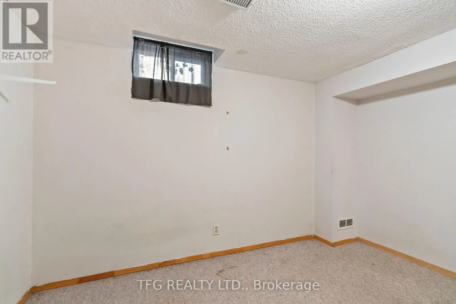 388 POMPANO COURT
