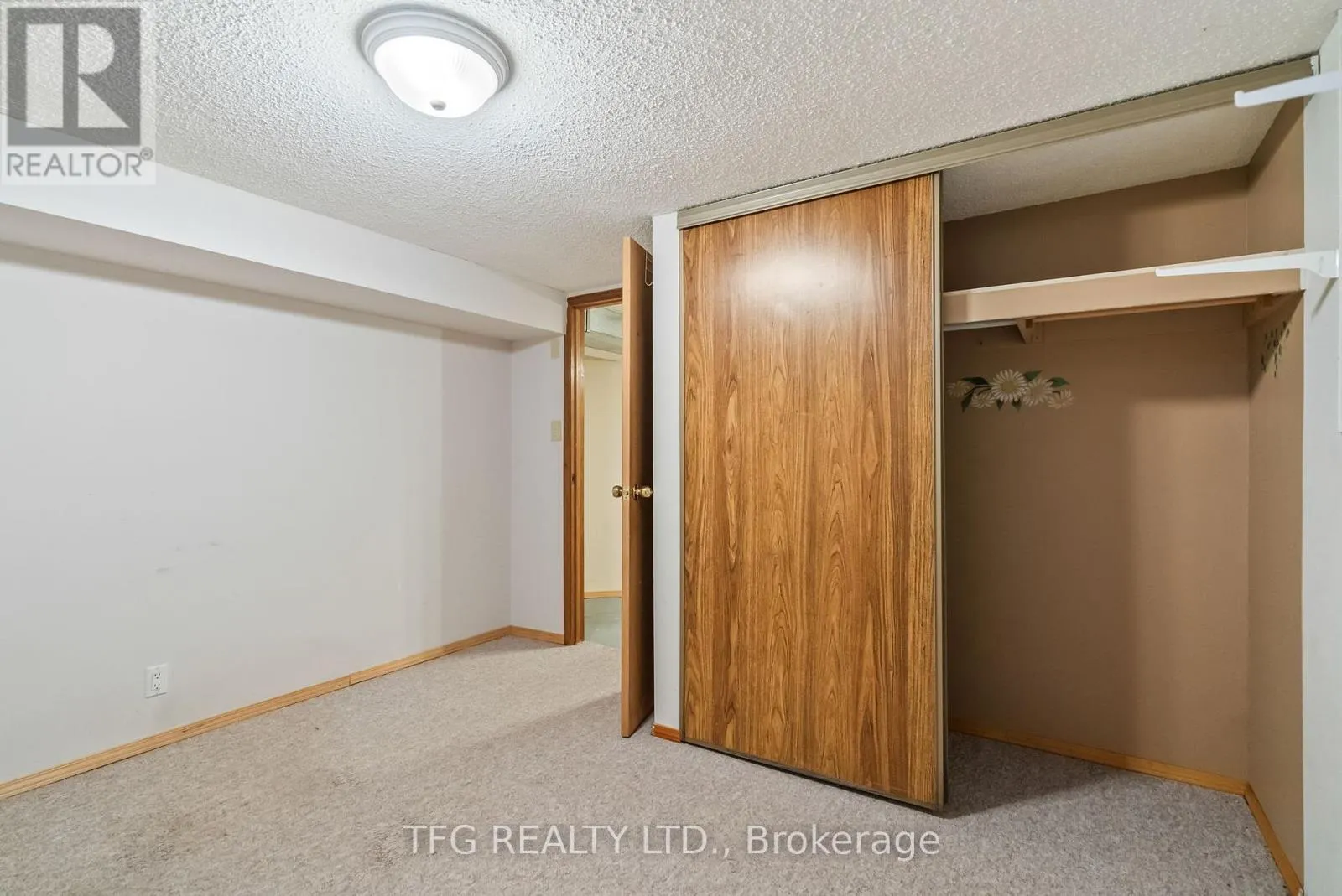 388 POMPANO COURT