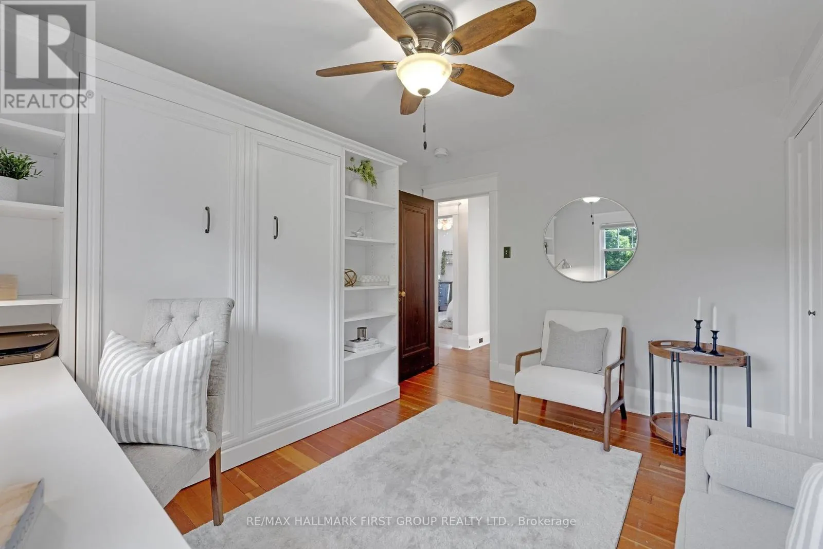 456 MARY STREET N