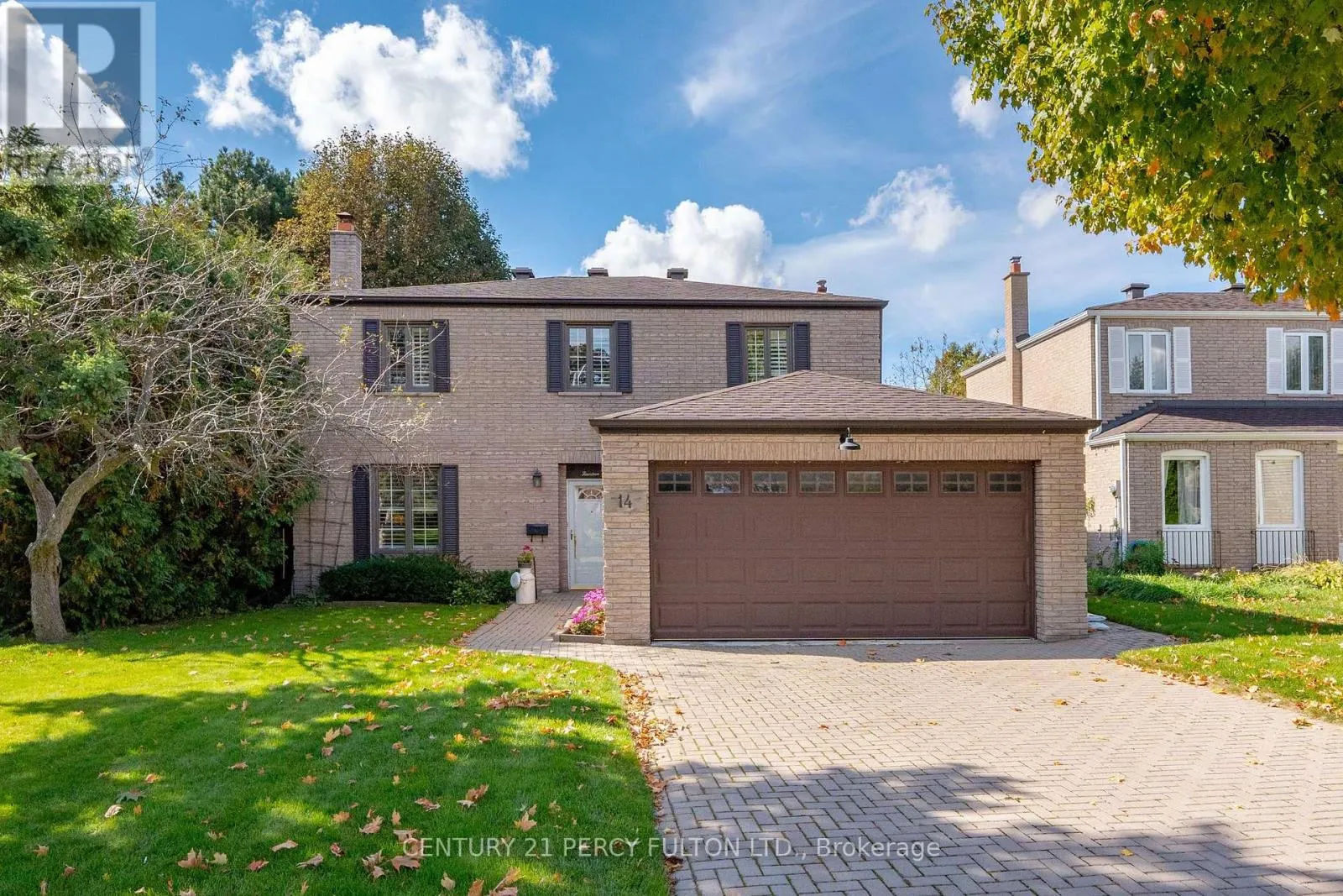 14 FARMINGTON CRESCENT