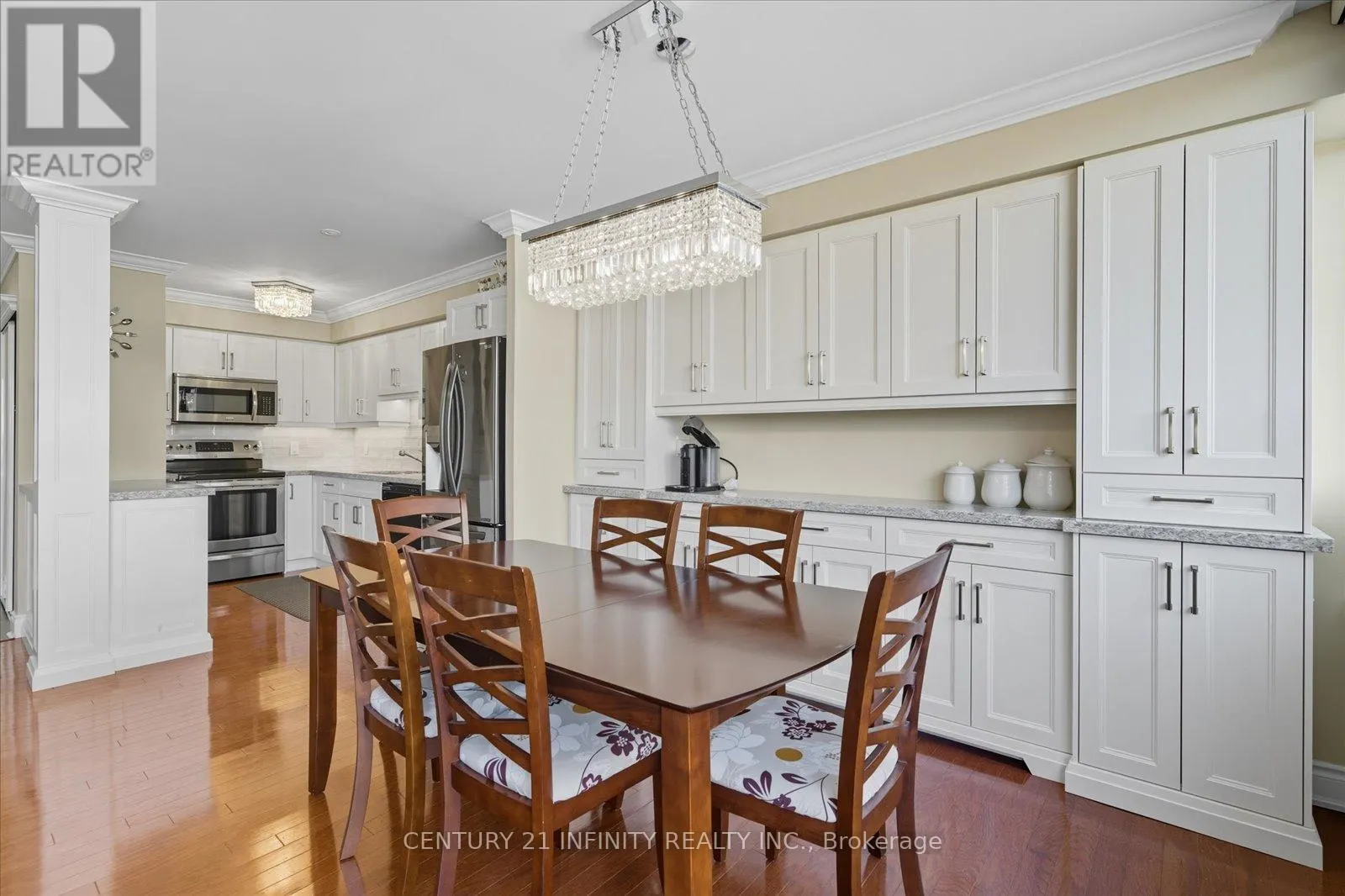 635 - 50 RICHMOND STREET E, #635