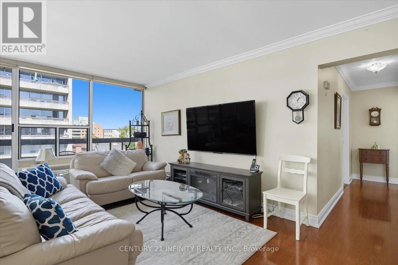 635 - 50 RICHMOND STREET E, #635