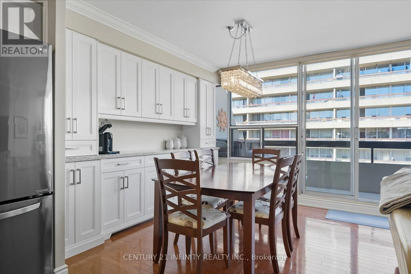 635 - 50 RICHMOND STREET E, #635