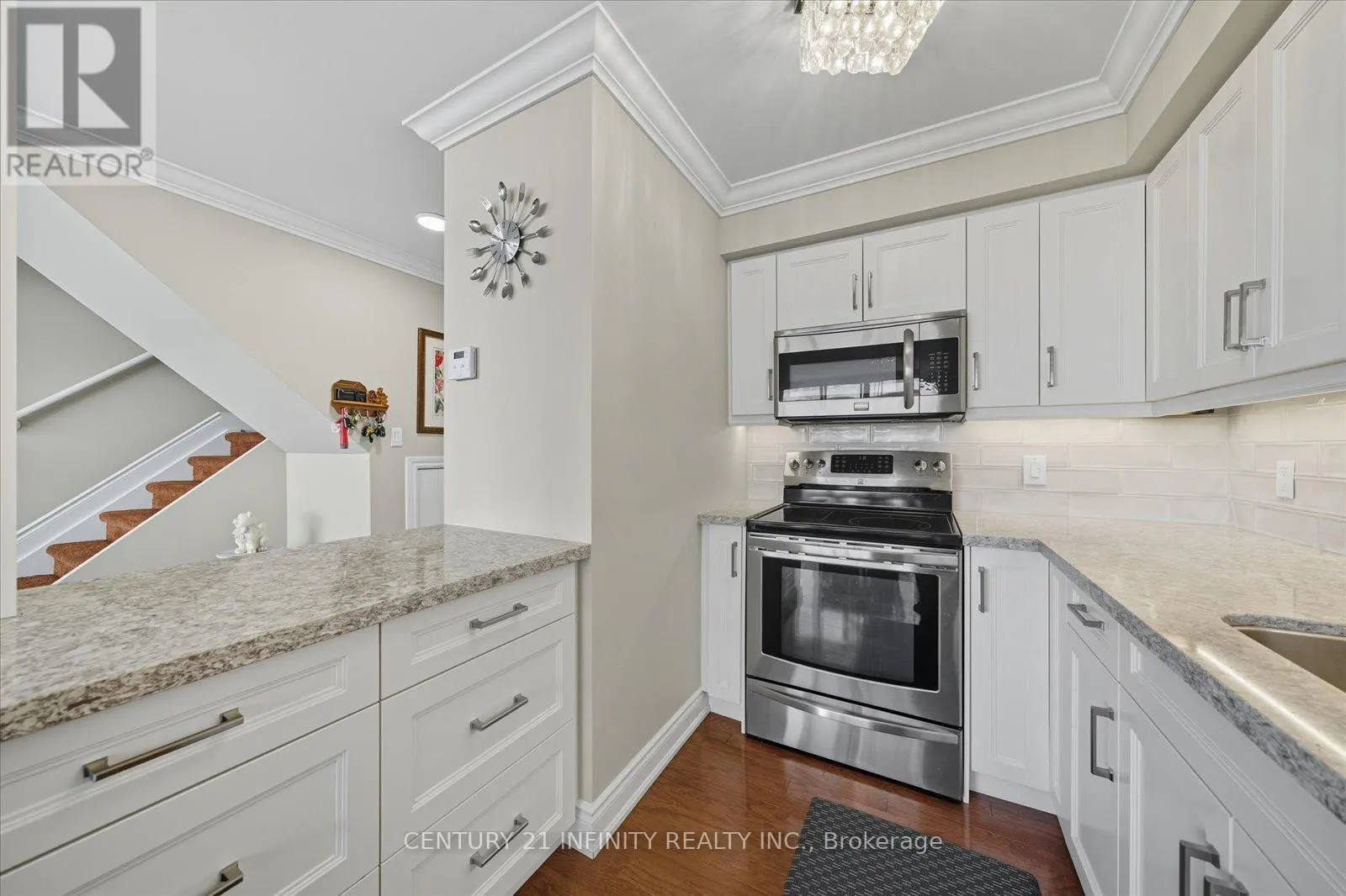 635 - 50 RICHMOND STREET E, #635