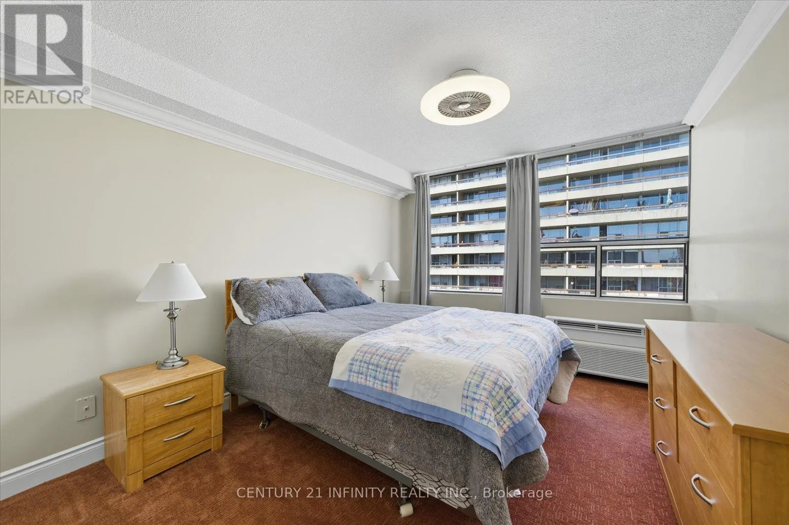635 - 50 RICHMOND STREET E, #635