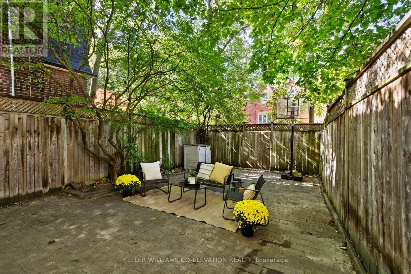 26 CAMBRIDGE AVENUE