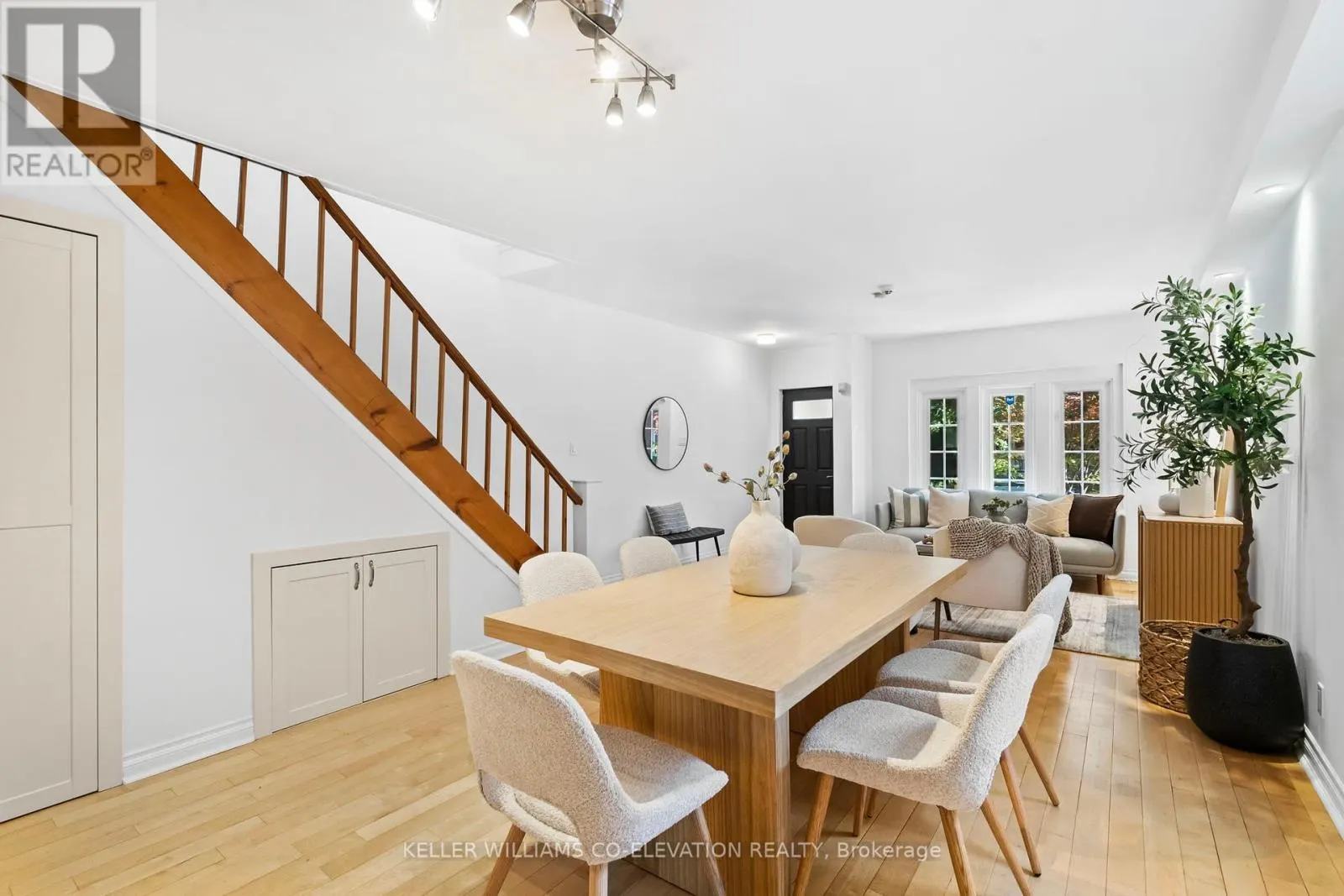 26 CAMBRIDGE AVENUE