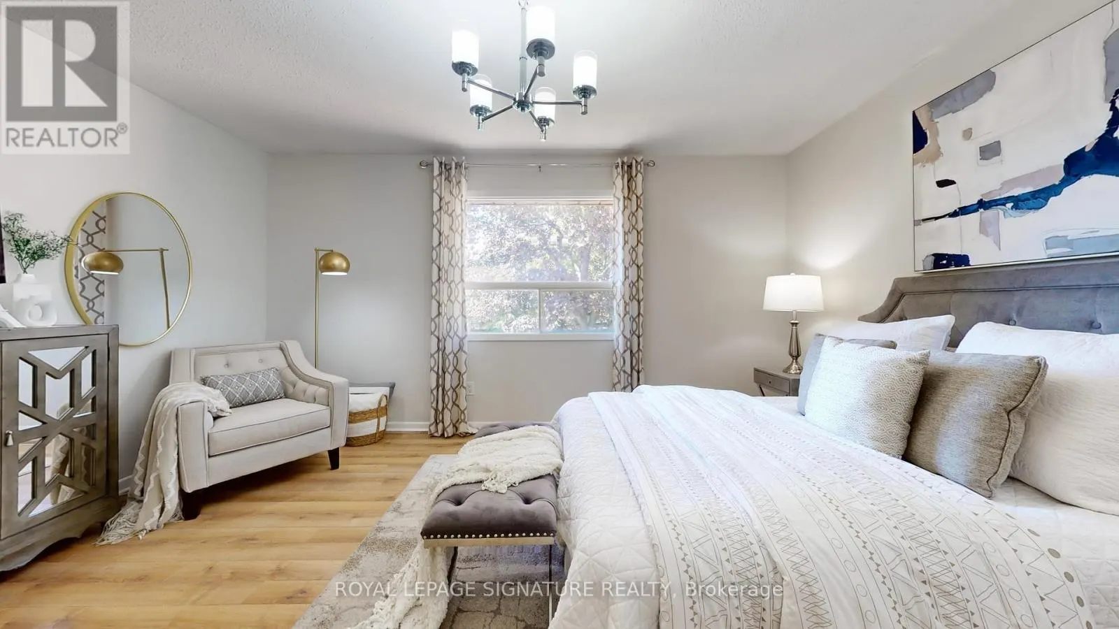 28 LONGFELLOW COURT